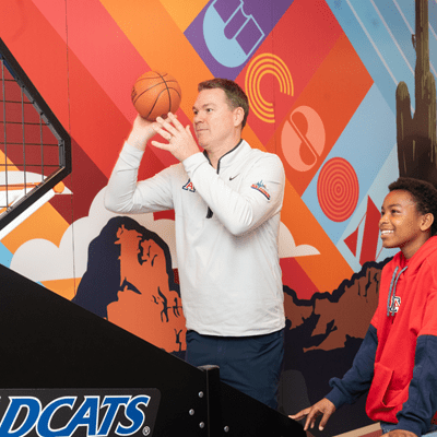 tommy-lloyd-coach_400x372